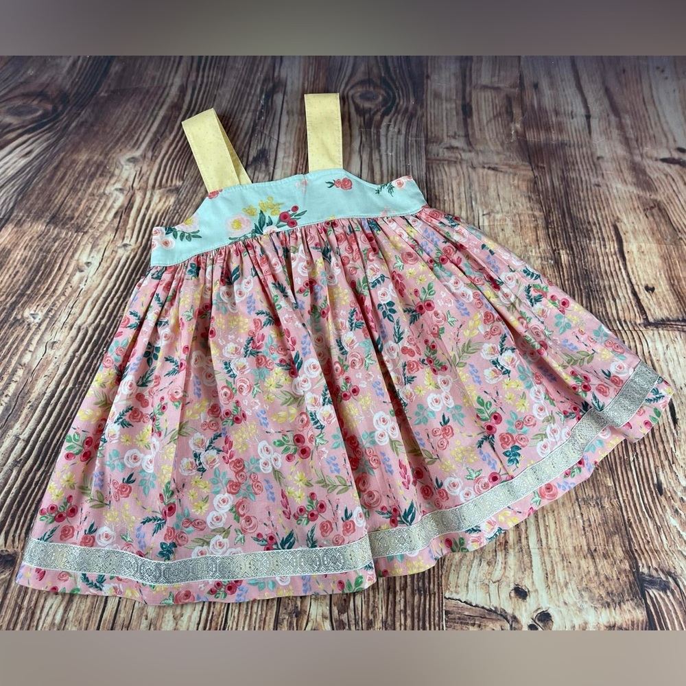 SewFun Bowtique Spring Floral Lulu Top